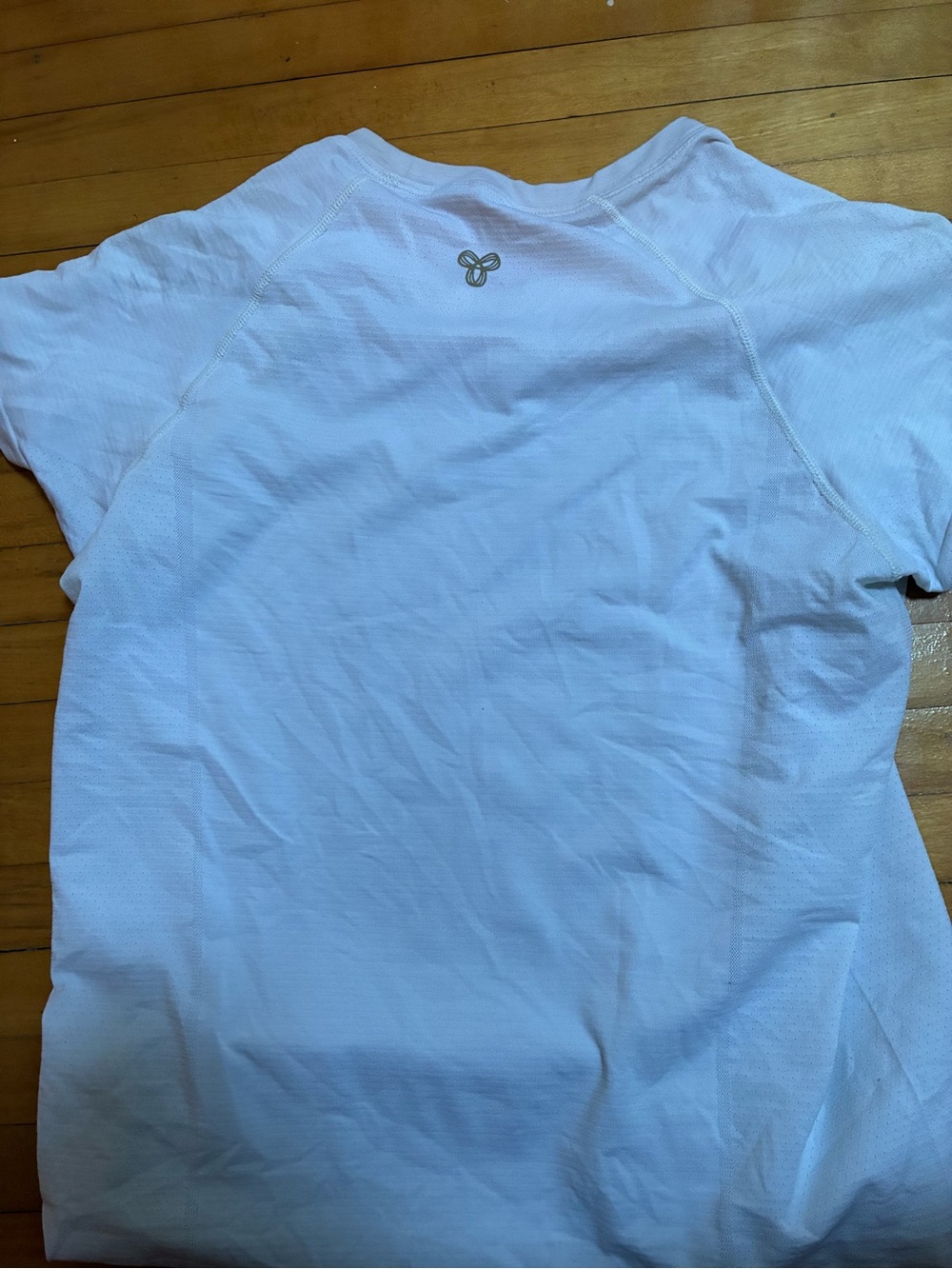 TNA workout top white